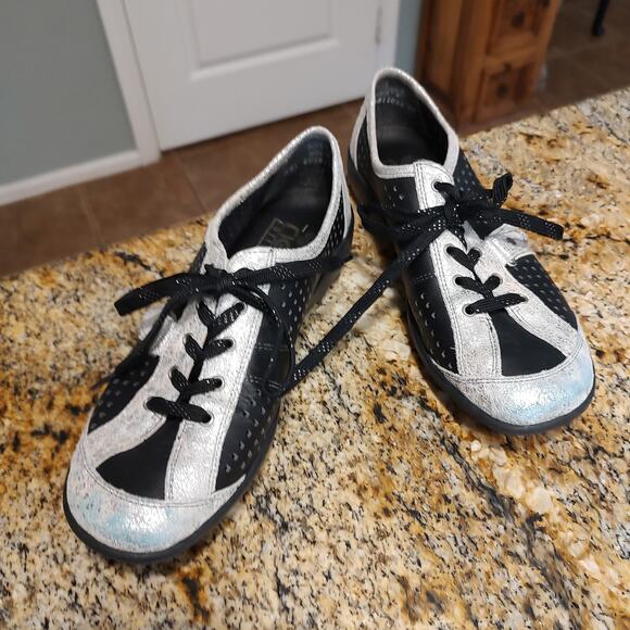 Rieker Remonte Women's Sneakers Size US 8 EU 39 Black Silver - Stylish Comfort - Picture 3 of 15
